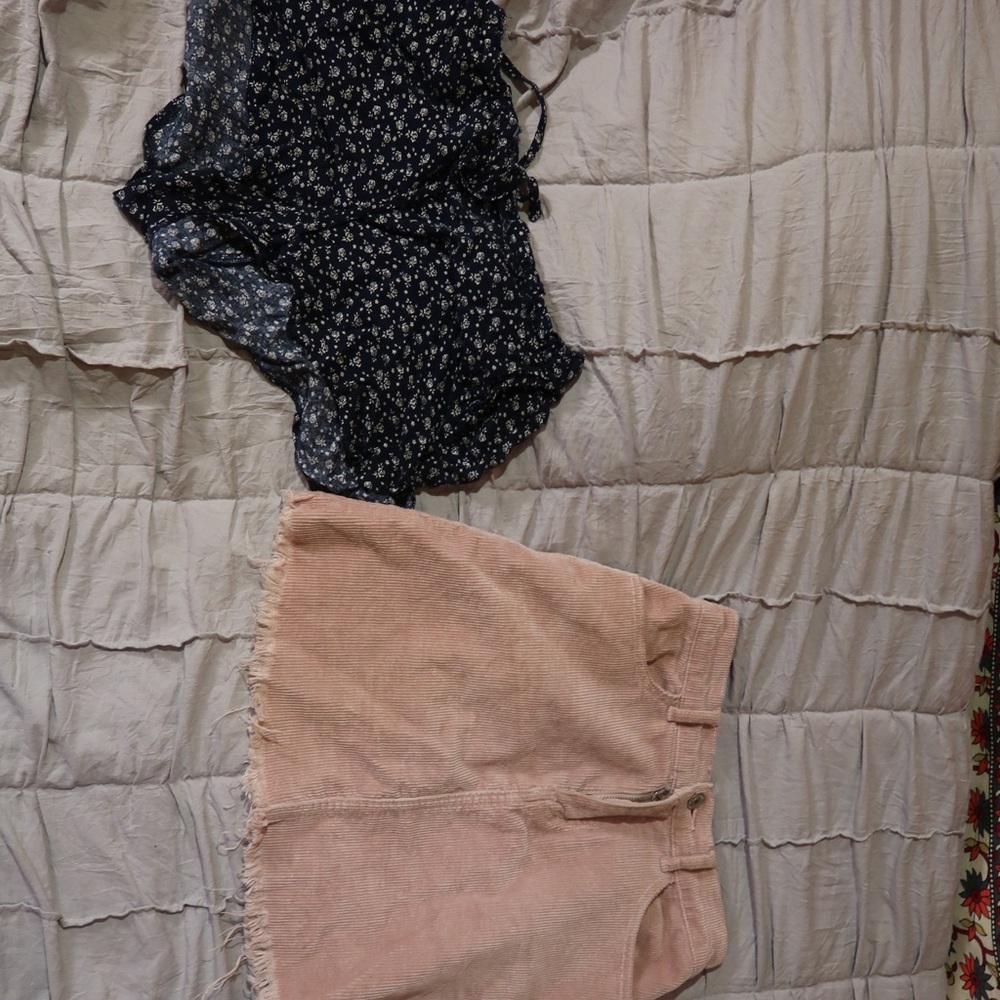 Bundle of 4 (2 skirts & 2 shorts)